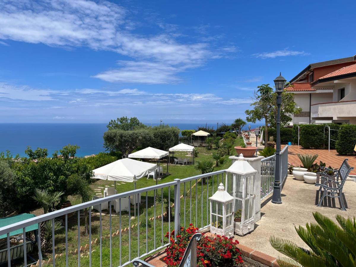 Villa Del Conte Drapia Exterior foto